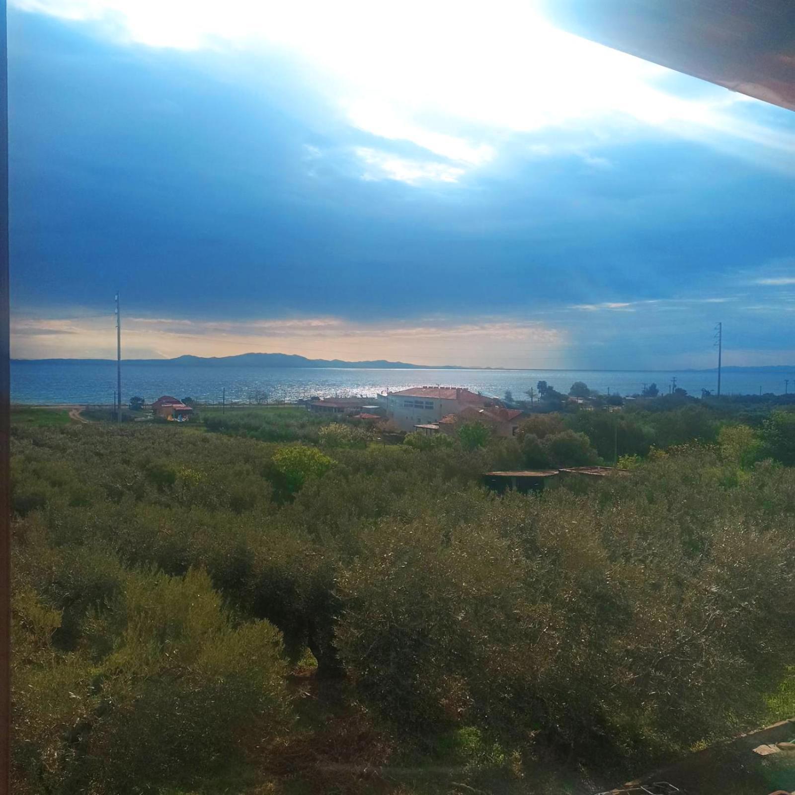 Apartamento Kalelia Nea Poteidaia Exterior foto